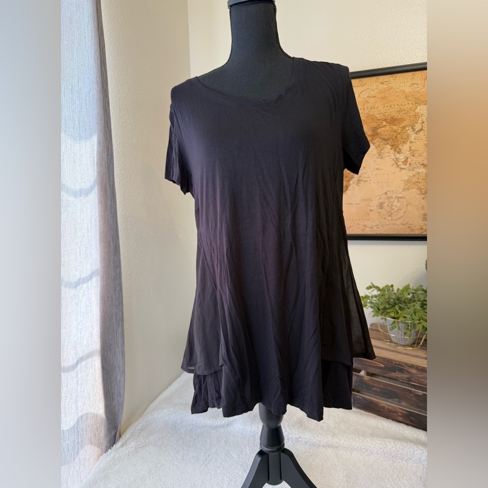 Ella Samani black tee large